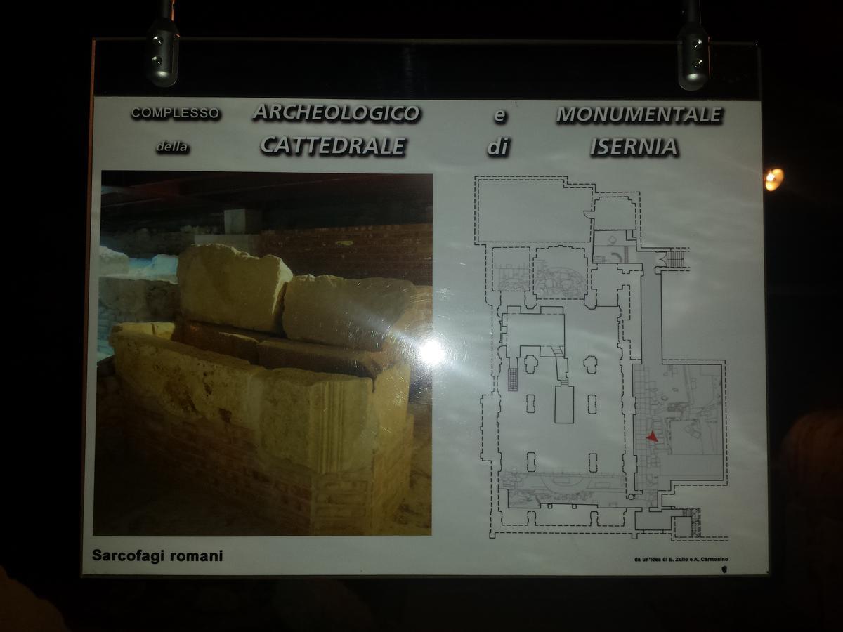Antica Dimora 191 Isernia Bagian luar foto